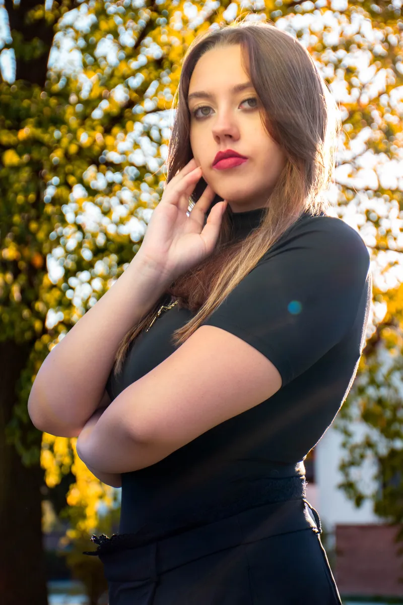 Természetes fényben készült portré, 4. kép